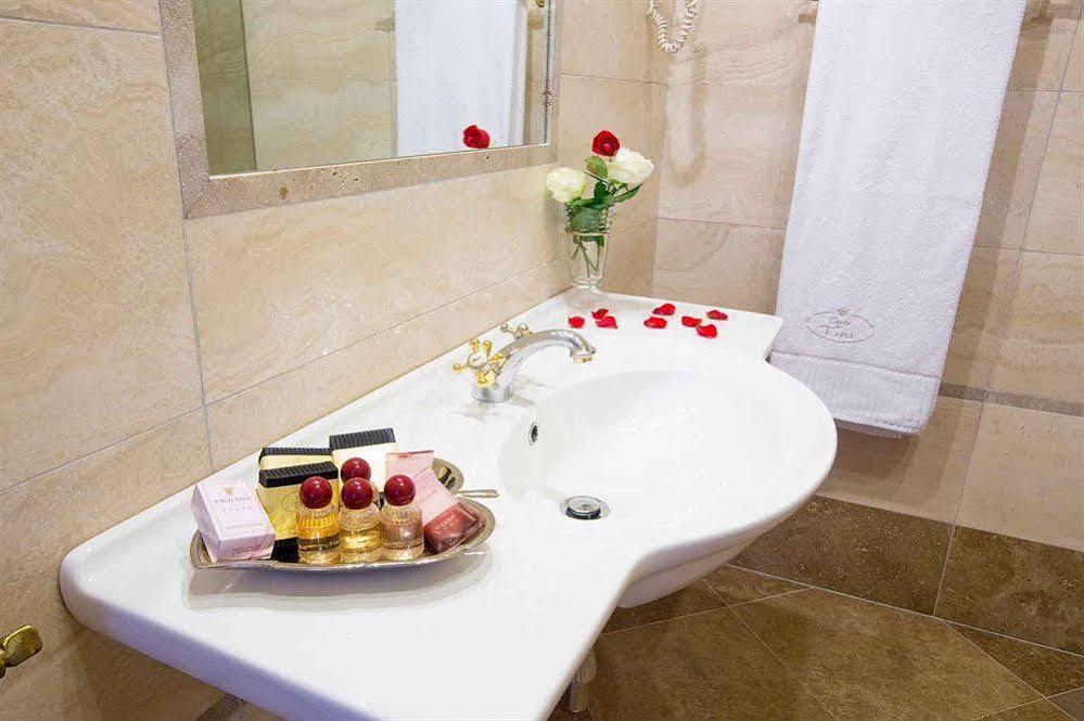 Corte Dei Tini Villa Vomano Exteriör bild