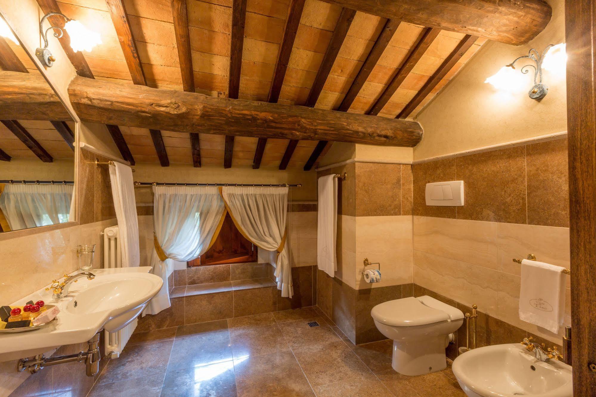Corte Dei Tini Villa Vomano Exteriör bild