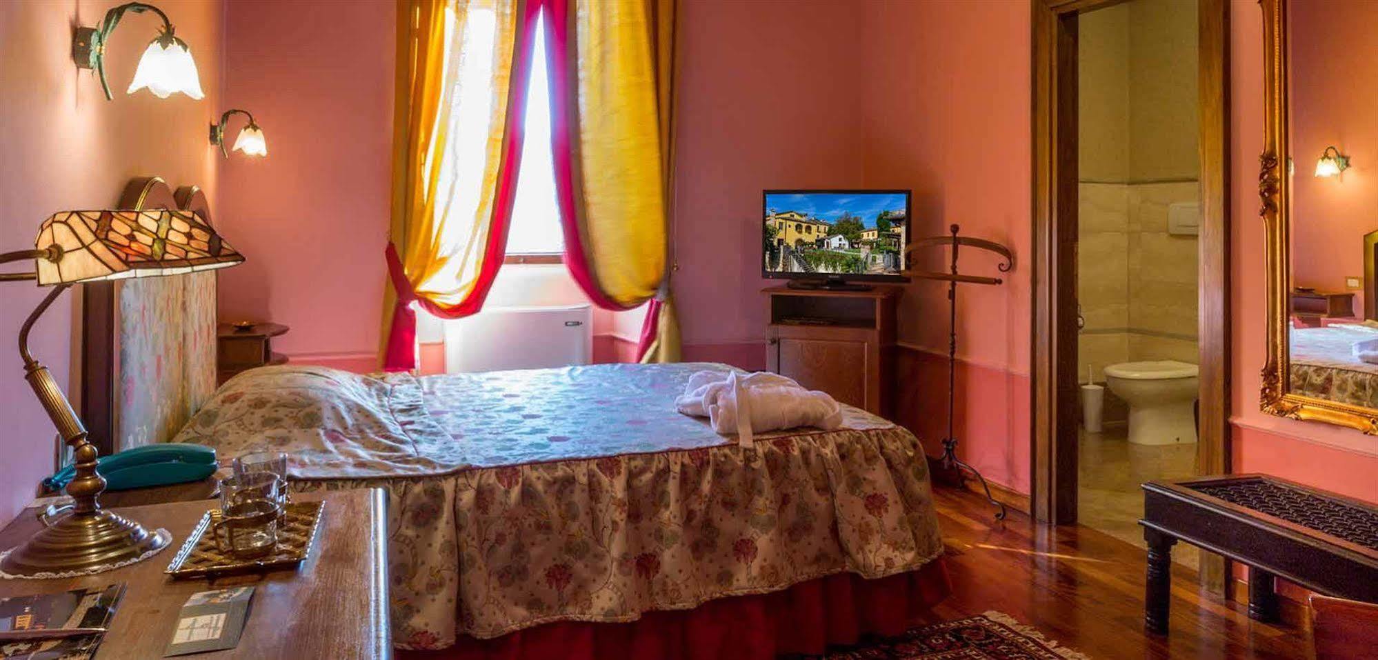 Corte Dei Tini Villa Vomano Exteriör bild