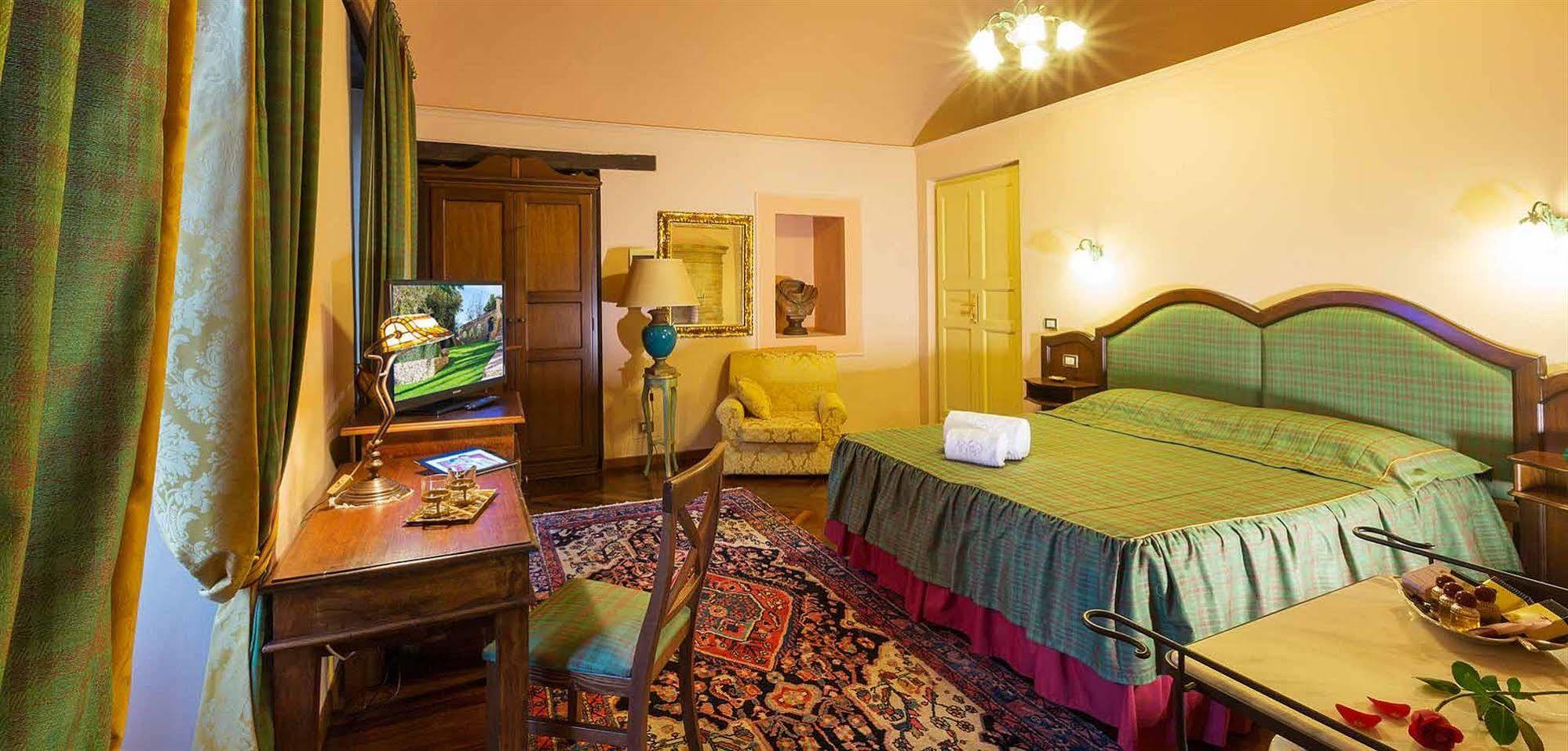 Corte Dei Tini Villa Vomano Exteriör bild